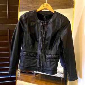 Black White House Black Market cropped jacket- NWOT